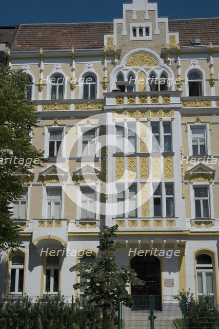 Period building in the city of Vienna, Austria, 2022. Creator: Ethel Davies.