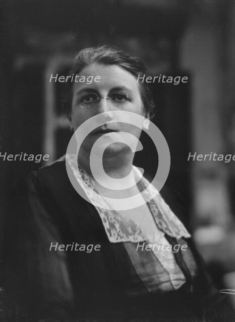 Mrs. W.B. Ward, portrait photograph, 1917 Nov. 23. Creator: Arnold Genthe.