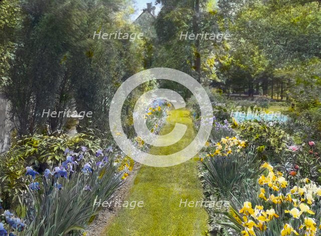 Daniel Elezer Pomeroy house, Beech Road, Englewood, New Jersey, 1918. Creator: Frances Benjamin Johnston.