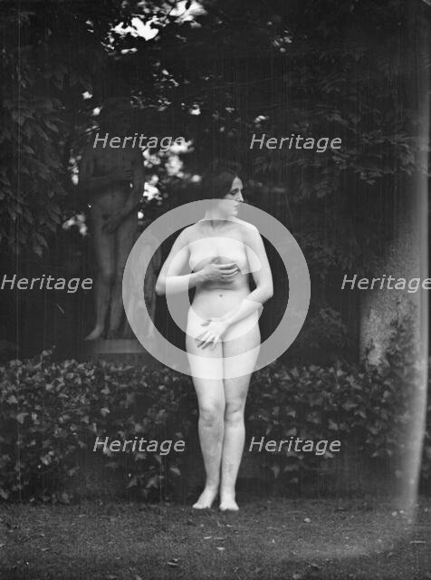 Denishawn dancers, 1927 or 1928. Creator: Arnold Genthe.