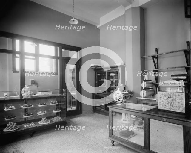 Edelweiss Cafe, delicatessen room, Detroit, Mich., between 1905 and 1915. Creator: Unknown.