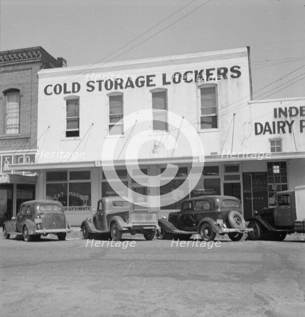 Cold storage lockers where farmers store meat and vegetables..., Independence, Oregon, 1939. Creator: Dorothea Lange.