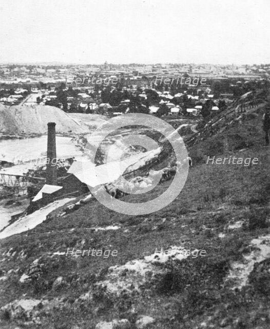 ''Un des placers de Ballarat; Les Terres Du Pacifique', 1914. Creator: Unknown.