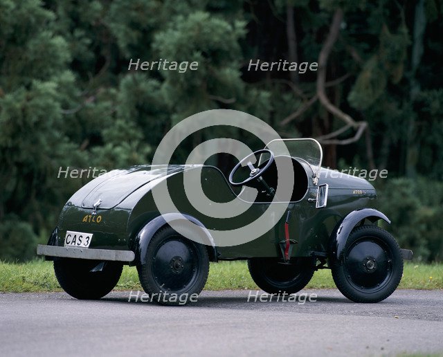 1939 ATCO Trainer child's car. Artist: Unknown