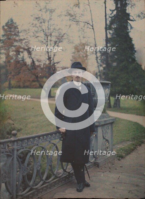 Constantin Mitrofanovitch Flórinsky, Officer of His Majesty Tzar Nicholas II (Jaeger Regim..., 1907. Creator: Constantin Mitrofanovitsh Flórinsky.