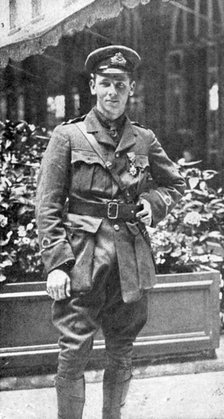 Flight-Lieutenant Rex Warneford VC, British pilot, 1915. Artist: Unknown