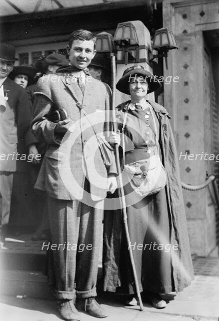 Woman Suffrage - Hikers, 1913. Creator: Harris & Ewing.