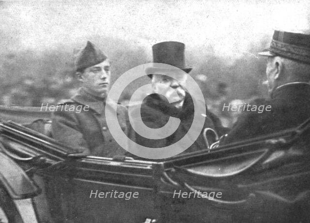 'Les chefs d'etat Allies a Paris; L'arrivee des souverains belges, le 5 decembre: la reine..., 1918. Creator: Unknown.