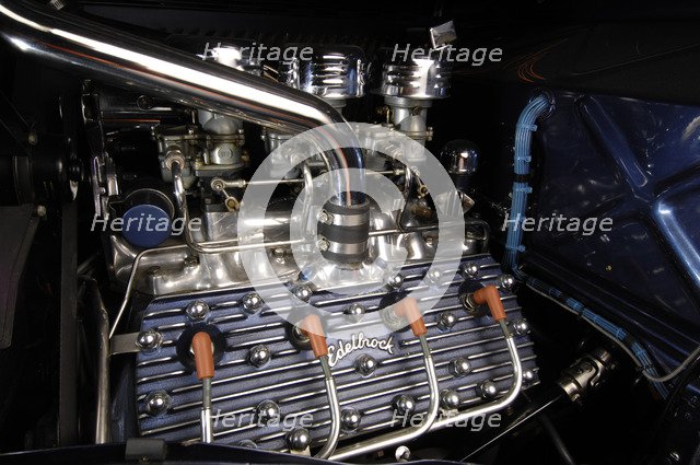 Ford Custom 1934. Artist: Simon Clay.