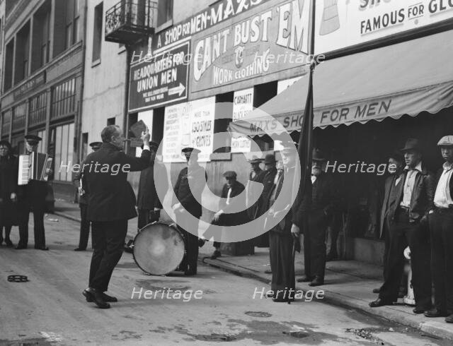 Preaching to the crowd, Salvation Army, San Francisco, California, 1939. Creator: Dorothea Lange.