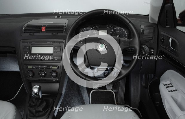 2007 Skoda Octavia estate. Artist: Unknown.