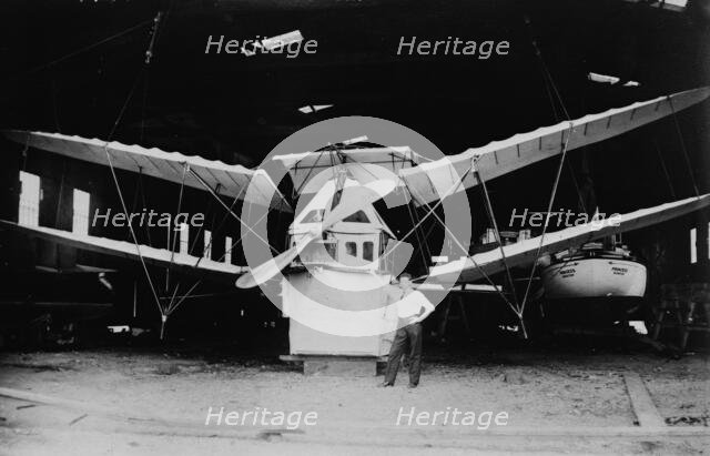 Harriman Hydroaeroplane, between c1910 and c1915. Creator: Bain News Service.
