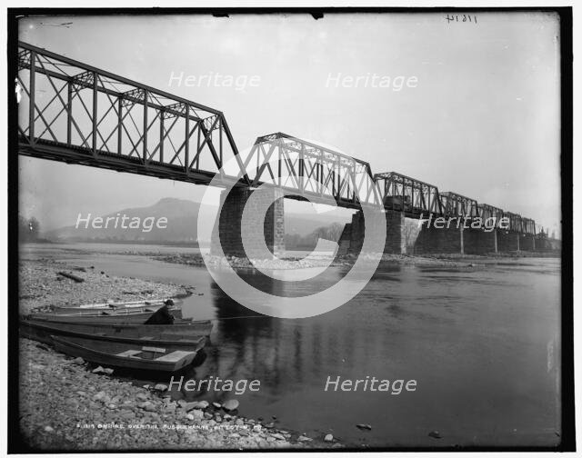 Bridge over the Susquehanna, Pittston, Pa., between 1890 and 1901. Creator: Unknown.