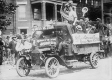 Pittsburgh Strike [1919 strikers demonstrating in car], 1919. Creator: Bain News Service.