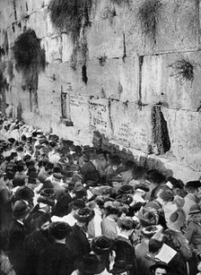 The Wailing Wall, Jerusalem.Artist: The American Colony
