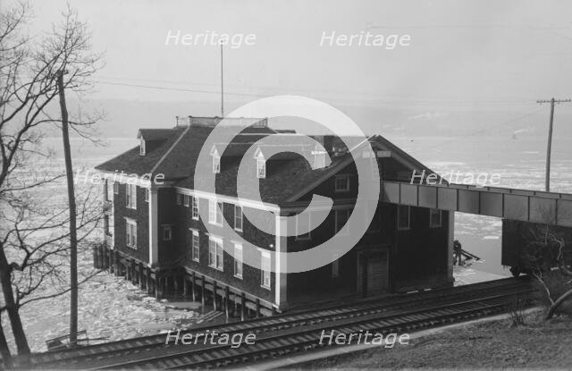 Barnard College Canteen, 1918. Creator: Bain News Service.