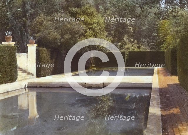 "El Fureidis," James Waldron Gillespie house, Parra Grande Lane, Montecito, California, 1917. Creator: Frances Benjamin Johnston.