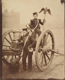 Trumpeter Gritten and Trumpeter Lang at Woolwich, 1856. Creator: Cundall & Howlett.