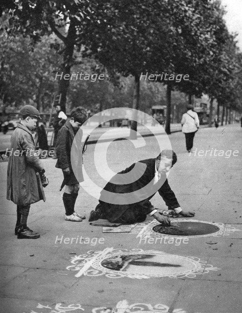 Pavement artist, Embankment, London, 1926-1927. Artist: McLeish