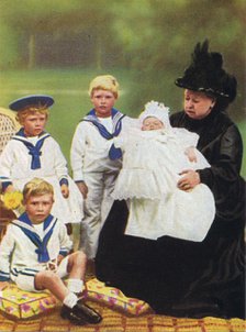 Queen Victoria (1819-1901) pictured with some of her great-grandchildren, at Osborne House on the Is Artist: Unknown