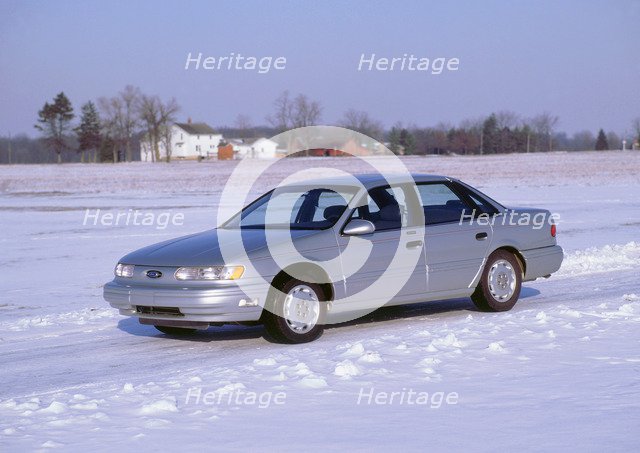 1992 Ford Taurus. Artist: Unknown.