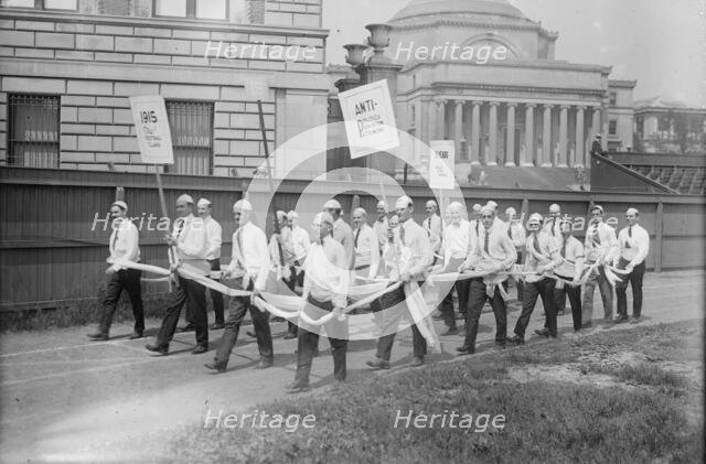 Columbia Class of 1915, between c1915 and c1920. Creator: Bain News Service.