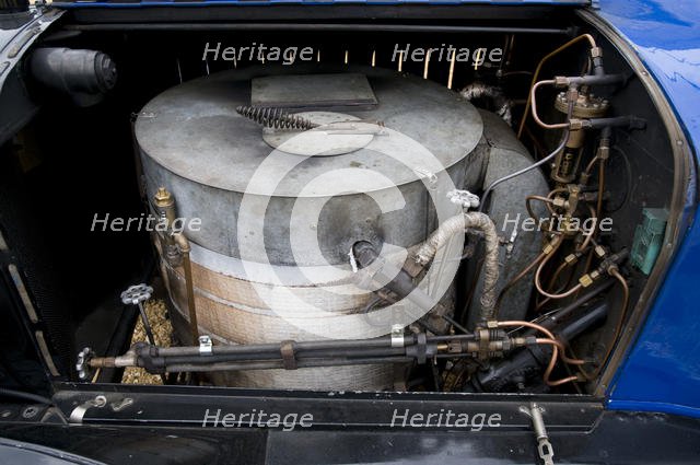 1916 Stanley steam car engine. Creator: Unknown.