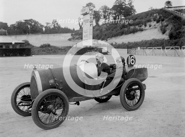 Bugatti Brescia of Leon Cushman, JCC 200 Mile Race, Brooklands, 1922. Artist: Bill Brunell.