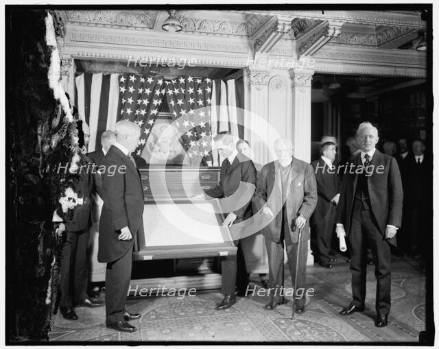 Lansing & group, between 1910 and 1920. Creator: Harris & Ewing.