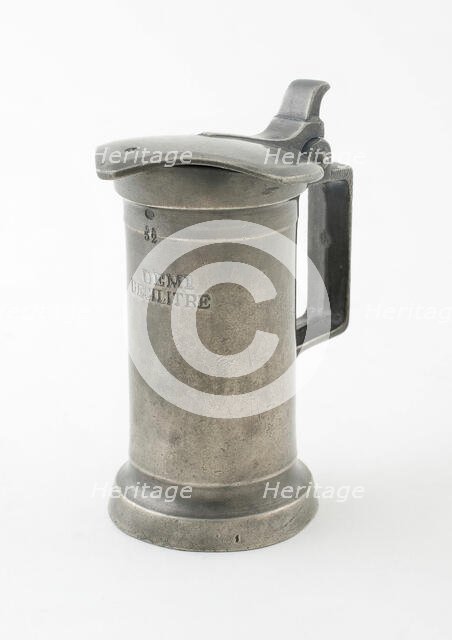 Measure, Caen, 1875/1895. Creator: Maison Le Seigneur Deverre.