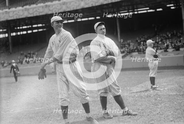 Slim Sallee (left) & Jeff Tesreau (right), New York NL (baseball), 1918. Creator: Bain News Service.