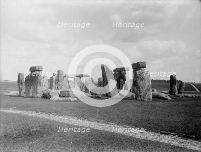 Stonehenge, Amesbury, Wiltshire. Artist: JCH Oakden