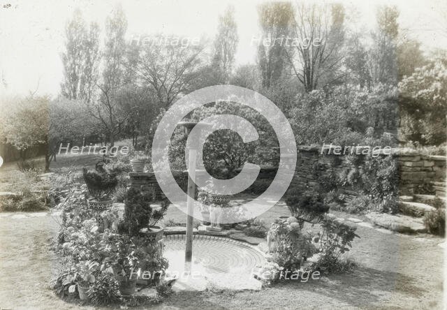 Samuel Hills Taft House, 3329 Morrison Avenue, Clifton, Ohio, 1922. Creator: Frances Benjamin Johnston.