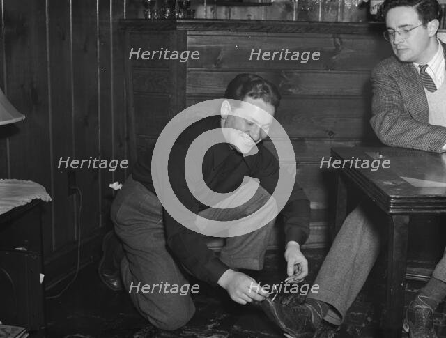 Portrait of Carl Mirman and William P. Gottlieb, Washington, D.C., ca. Dec. 1941. Creator: Delia Potofsky Gottlieb.