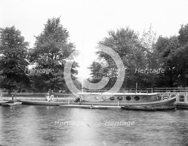 Oriel College barge, Oxford, Oxfordshire, c1860-c1922. Artist: Henry Taunt