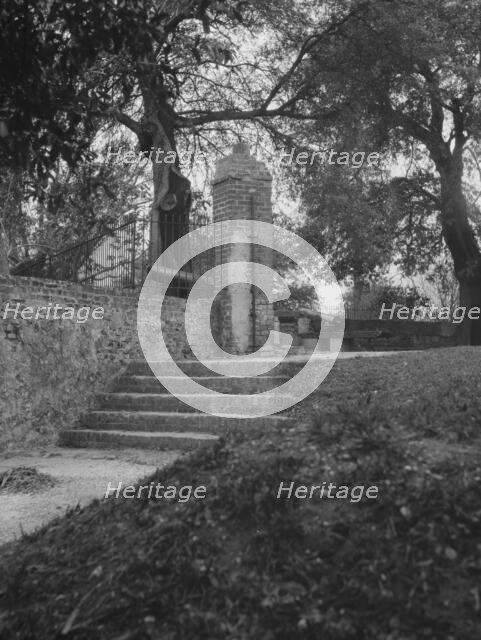 Fort St. John, New Orleans, between 1920 and 1926. Creator: Arnold Genthe.