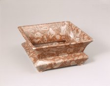 Jardiniere with glaze imitating pudding stone, Qianlong period, Qing dynasty, China, 1736-1795. Artist: Unknown