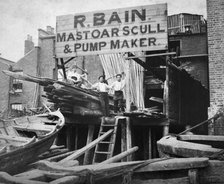 R Bain, Boatbuilder, Fore Street, Lambeth, London, c1861. Artist: William Strudwick