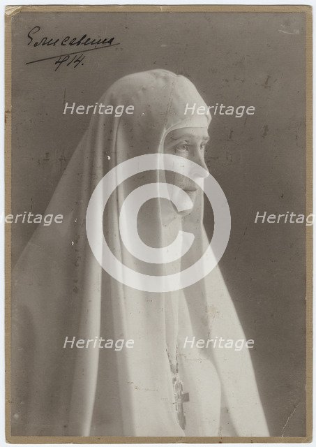 Grand Duchess Elizabeth Fyodorovna in the monastic habit, 1914.