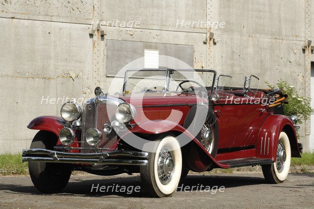 1931 Chrysler CG Imperial Artist: Unknown.