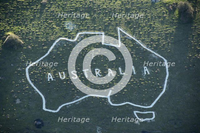 Outline chalk map of Australia, Wiltshire, 2019. Creator: Damian Grady.