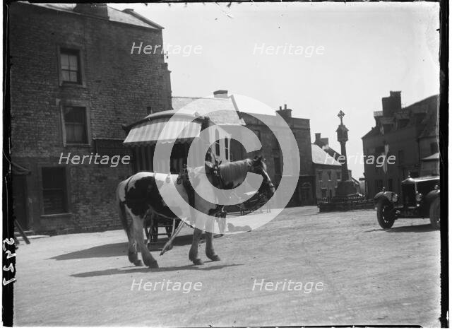 Market Square, Stow-on-the-Wold, Cotswold, Gloucestershire, 1928. Creator: Katherine Jean Macfee.