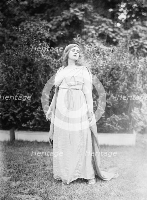 Sylvan Theater, 1917. Creator: Harris & Ewing.