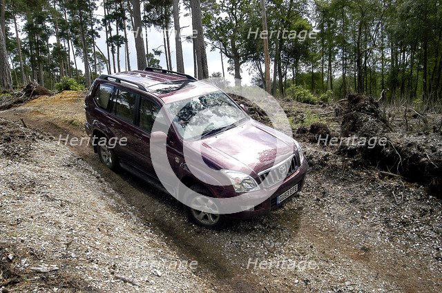 2003 Toyota Landcruiser. Artist: Unknown.