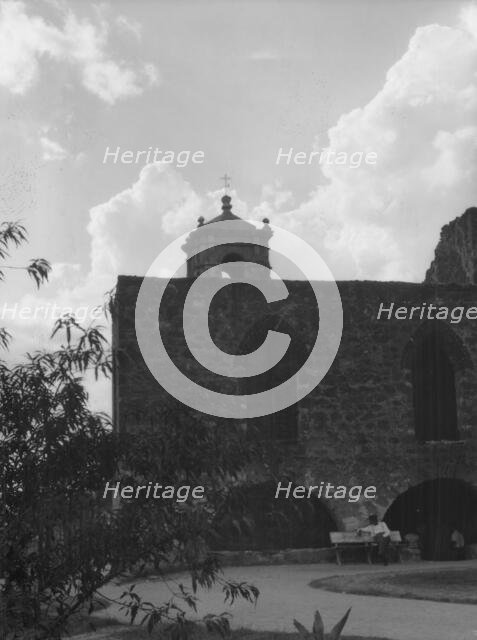 Travel views of the American Southwest, between 1899 and 1928. Creator: Arnold Genthe.