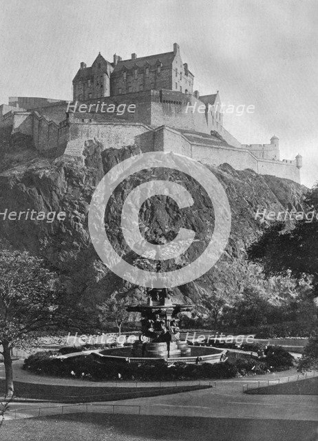 The Castle and Ross Fountain, Edinburgh, 1924-1926.Artist: Alfred Hind Robinson