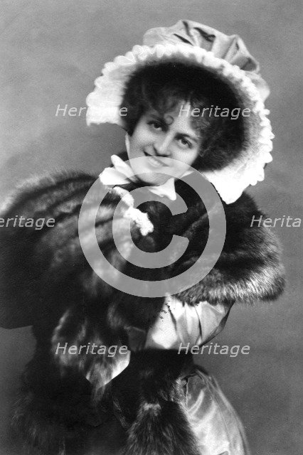 Marie Studholme (1875-1930), English actress, 1904.Artist: Johnston & Hoffman