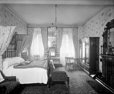 Room 304 in the Grand Hotel, Northumberland Avenue, London, 1912. Artist: Bedford Lemere and Company