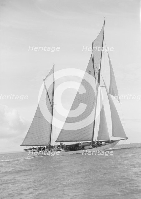 The 147 ton ketch 'Thendara' sailing upwind. 1939. Creator: Kirk & Sons of Cowes.