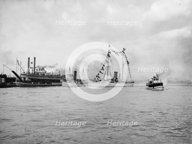 Mardi Gras, New Orleans, approach of fleet with Rex, c1900. Creator: Unknown.